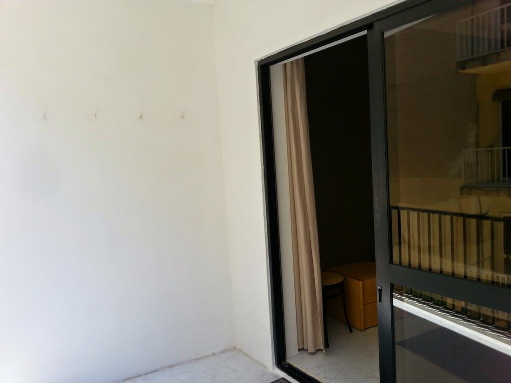 Apartment 14 خليج سانت بول الغرفة الصورة