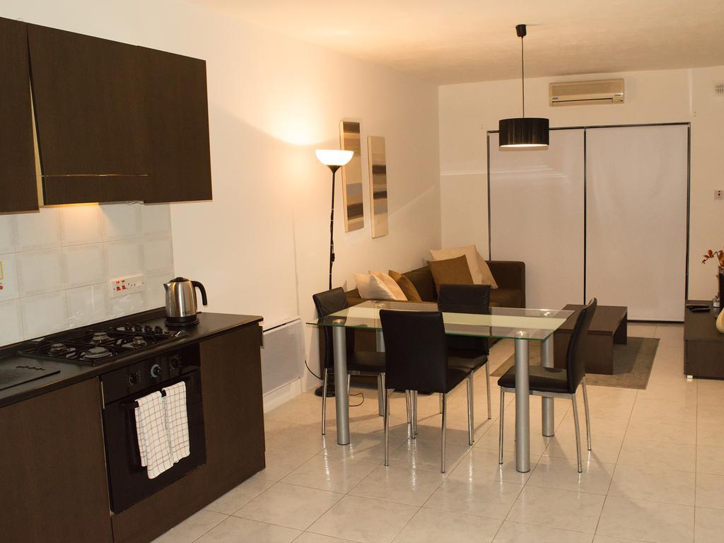 Apartment 14 خليج سانت بول المظهر الخارجي الصورة